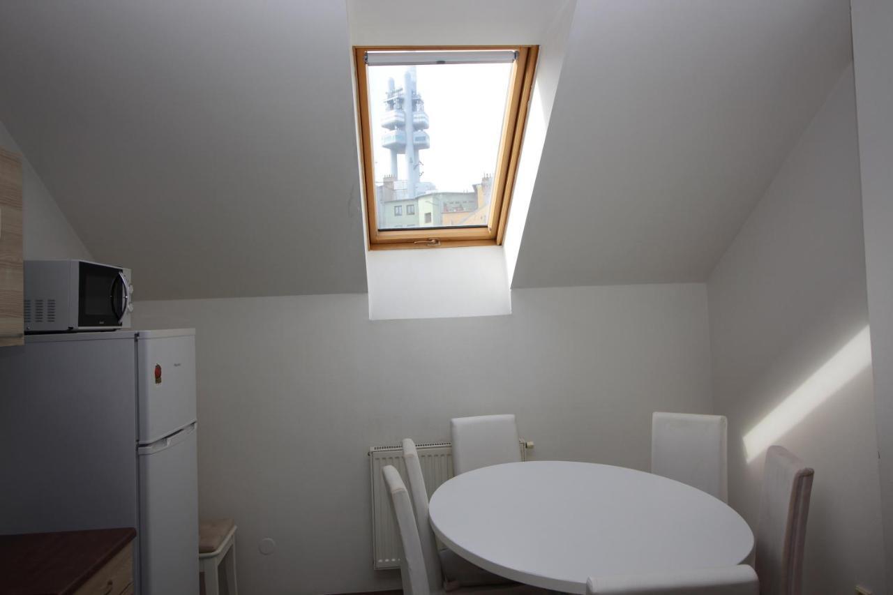 Residence Praha Aparthotel Luaran gambar
