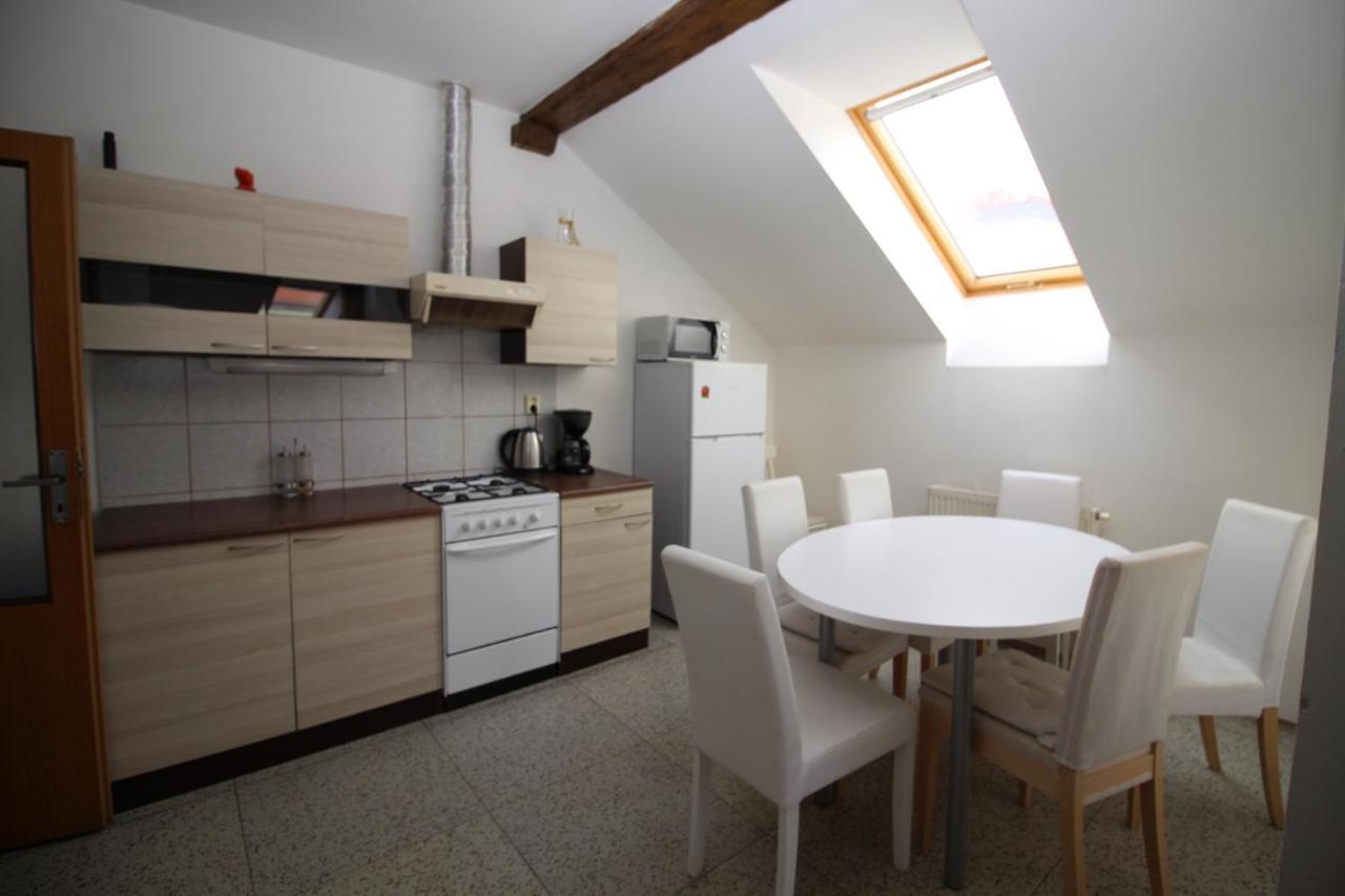 Residence Praha Aparthotel Luaran gambar