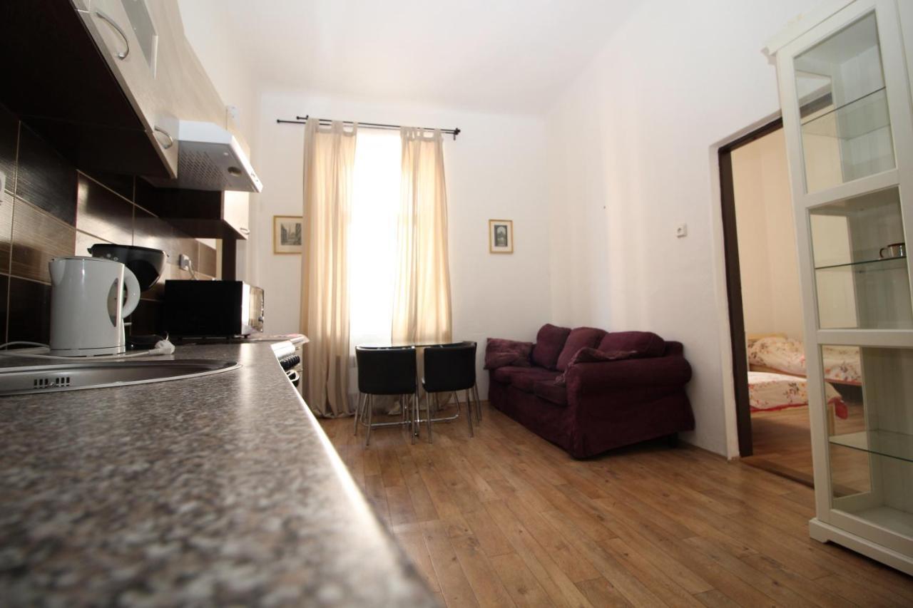 Residence Praha Aparthotel Luaran gambar