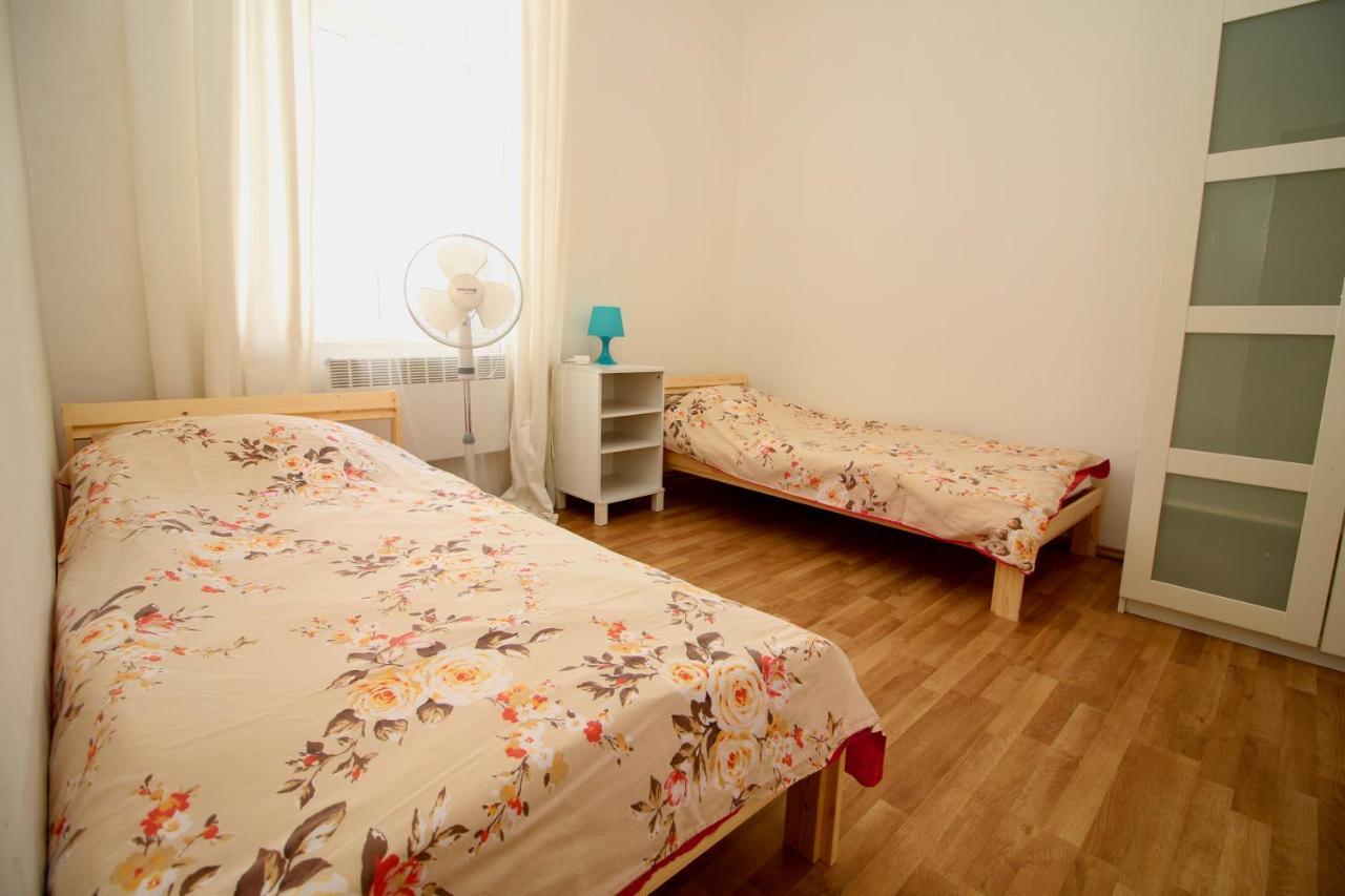 Residence Praha Aparthotel Luaran gambar