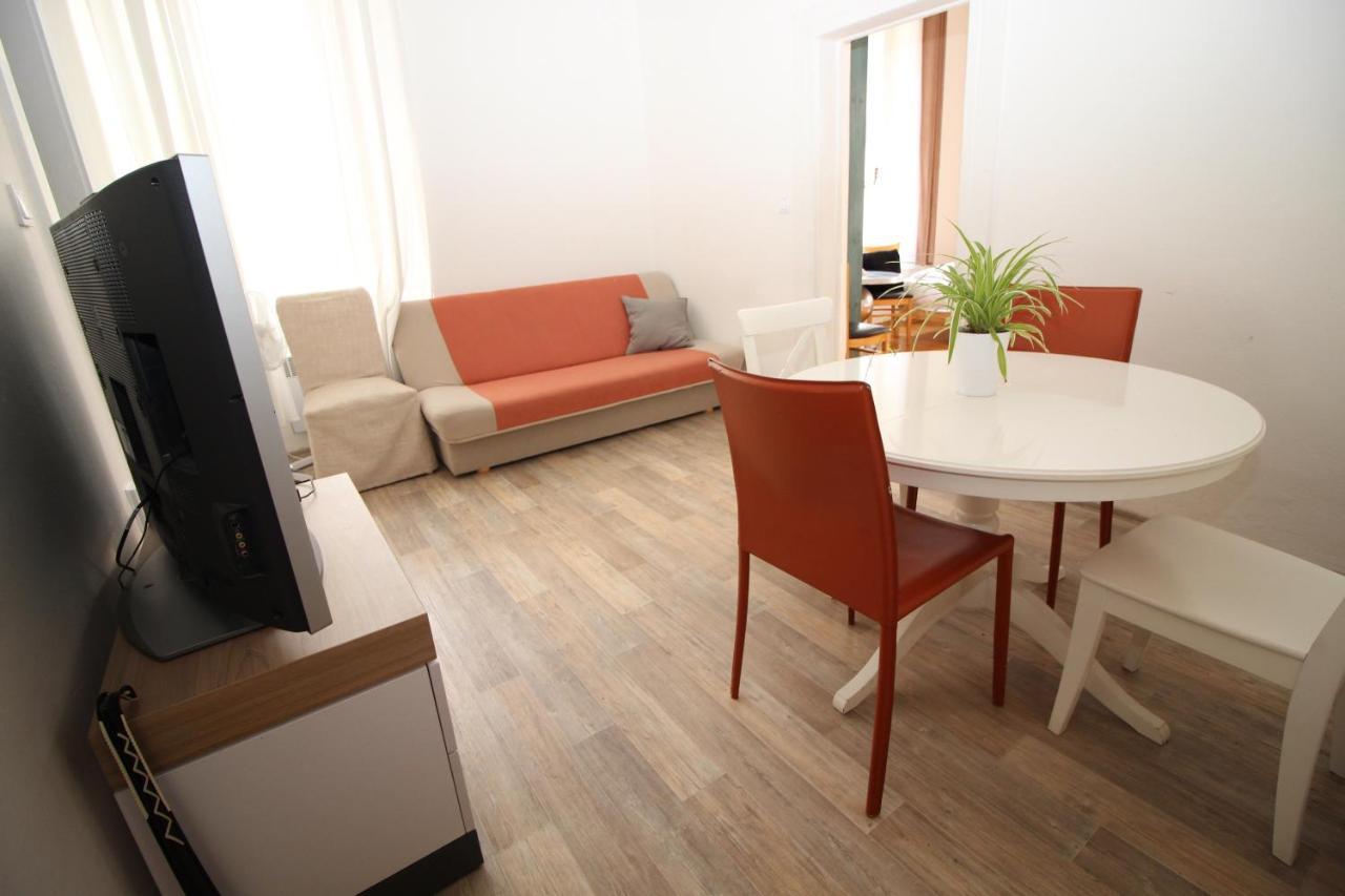 Residence Praha Aparthotel Luaran gambar