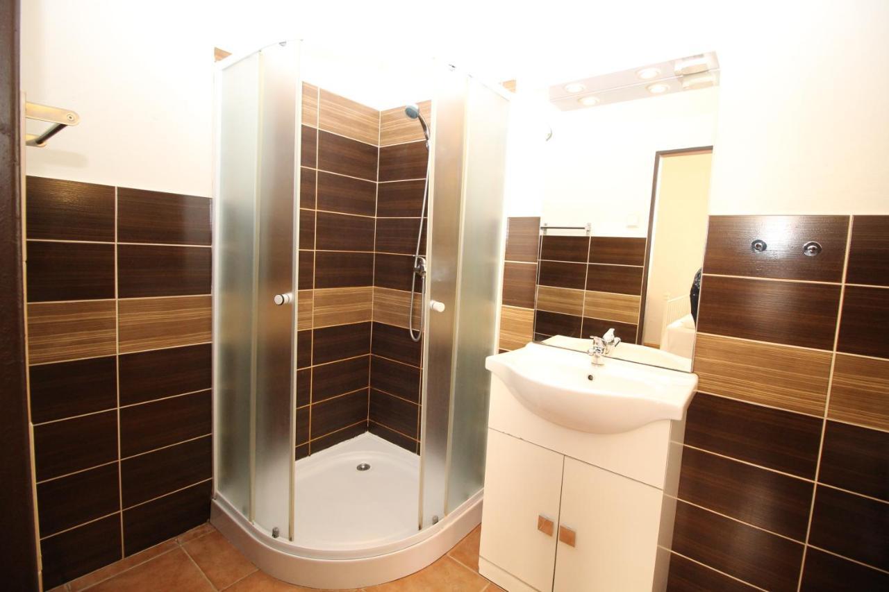 Residence Praha Aparthotel Luaran gambar